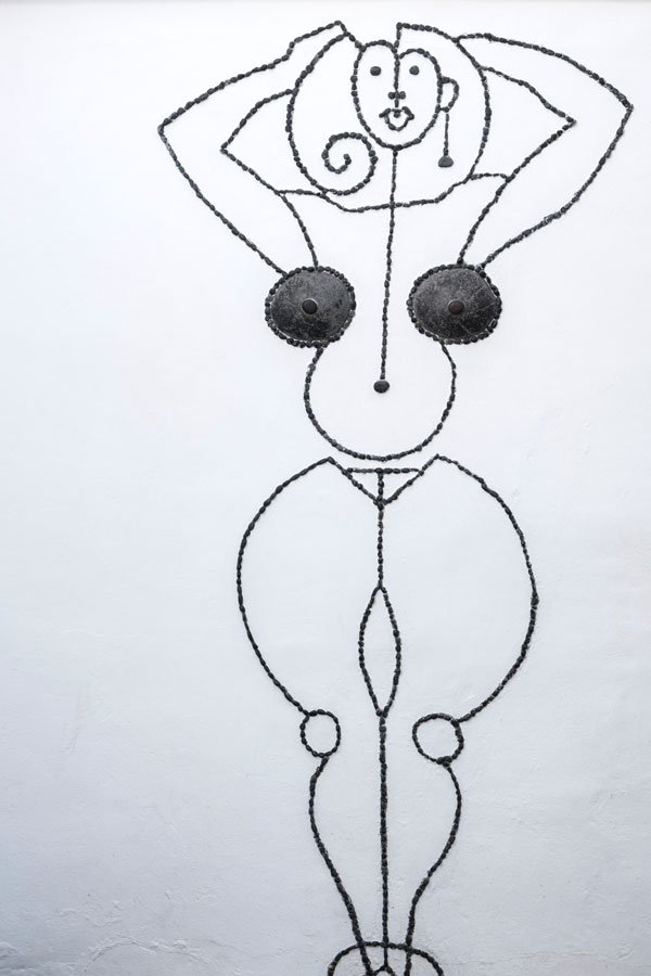 quirky line drawing of a naked woman