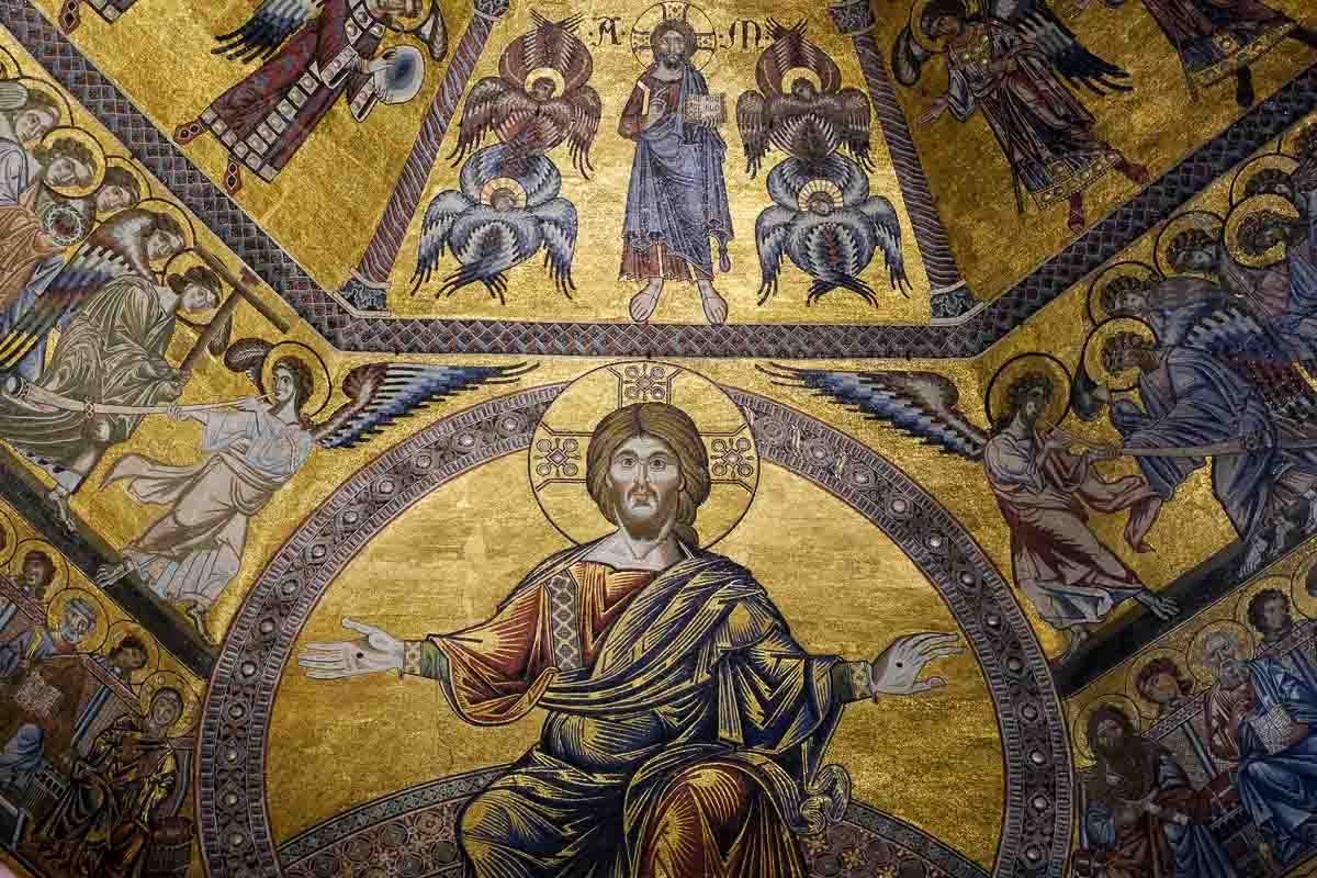 gold mosaic of jesus on judgement day in florence baptistery