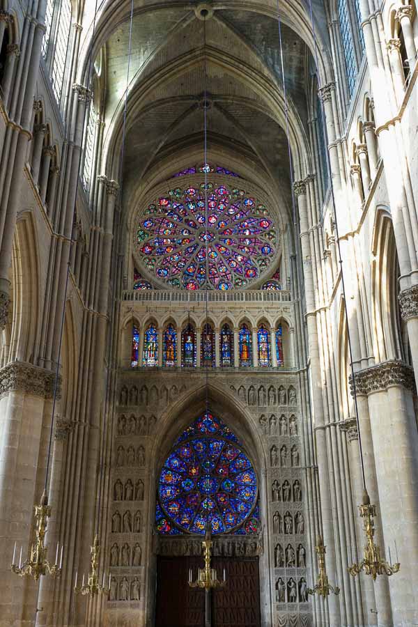 rose window and nave at reims cathedral france