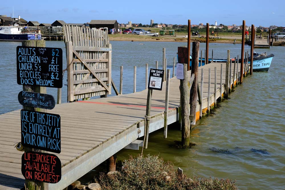 jetty leading to walberswick-ferry