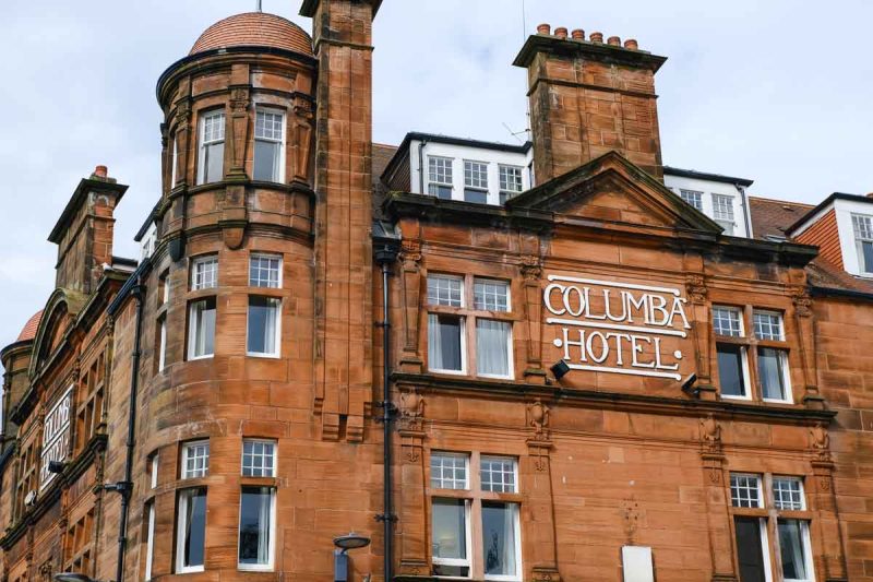 red brick art deco exterior of columbia hotel in oban