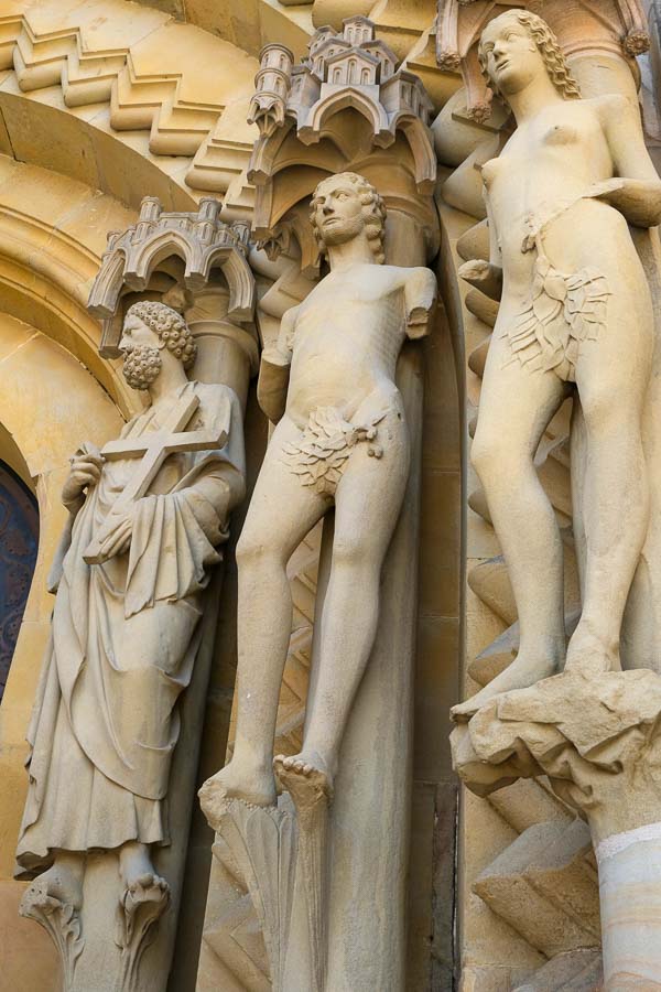 full sized carvings of adam and eve