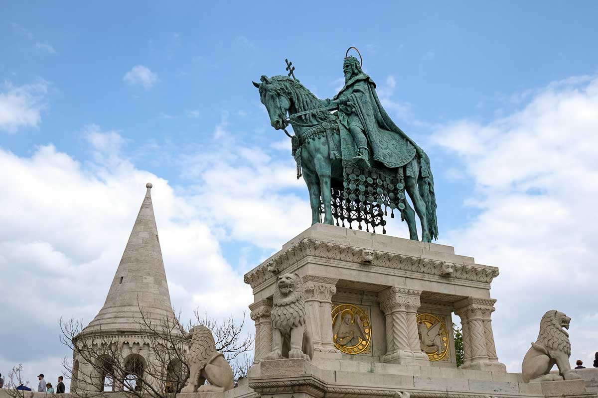 bronze statues of st stephen on a horse