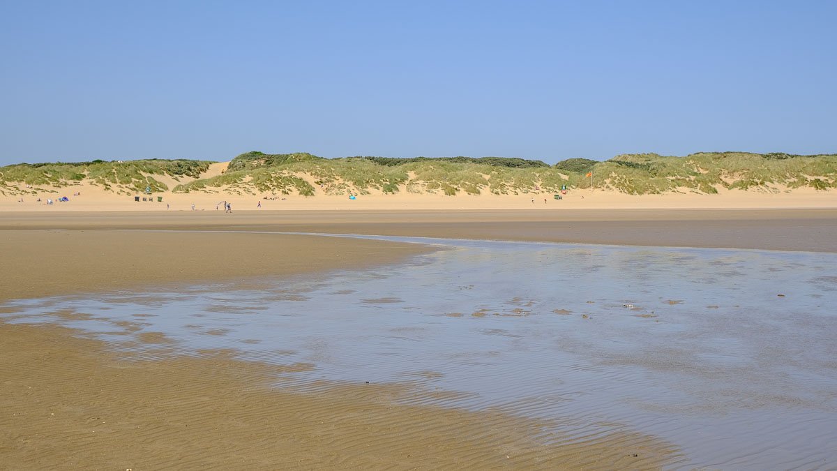 camber sands beach at low tide