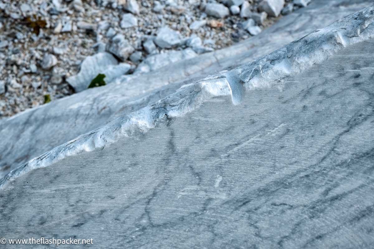 carrara marble 2