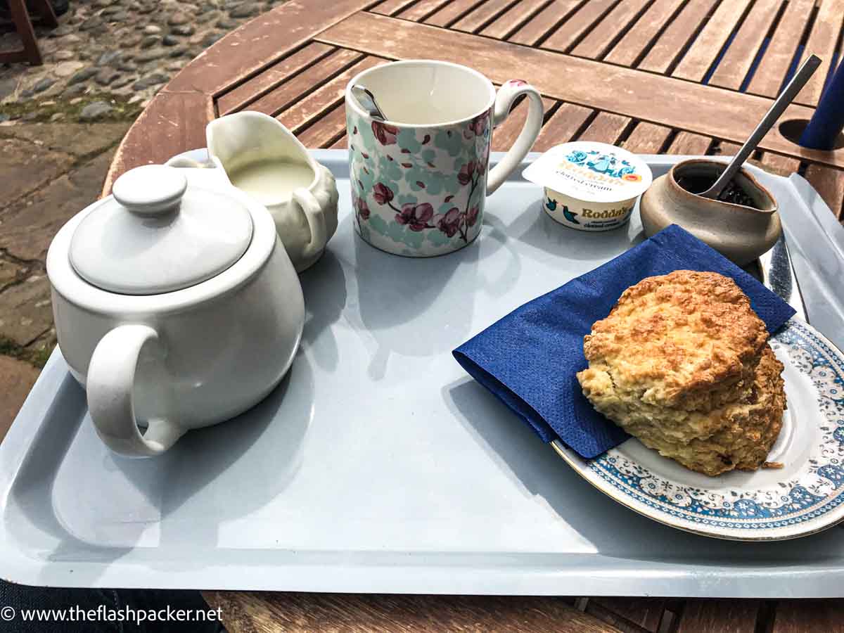 cream tea on a tray