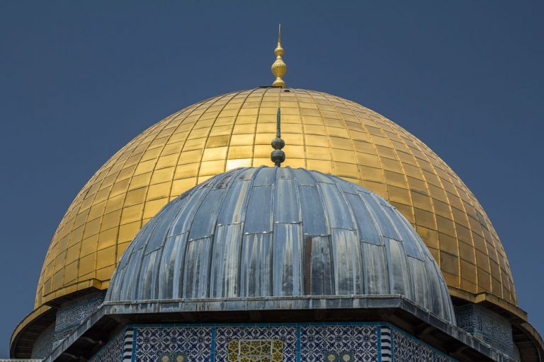 golden dome of dome of the rock in jerusalem