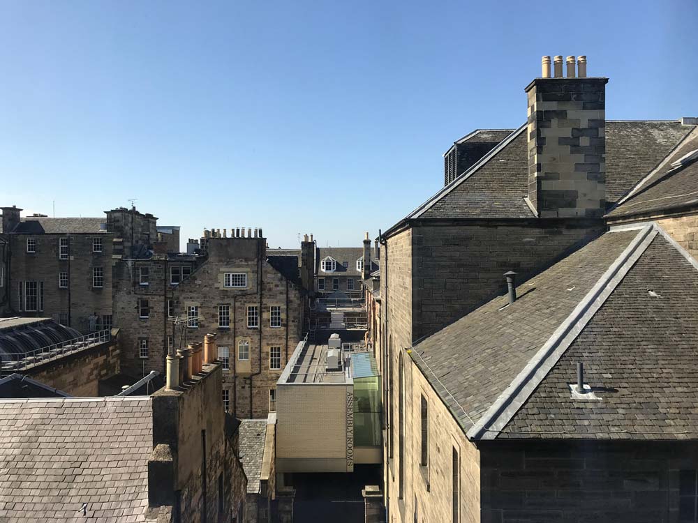 view of rooftops