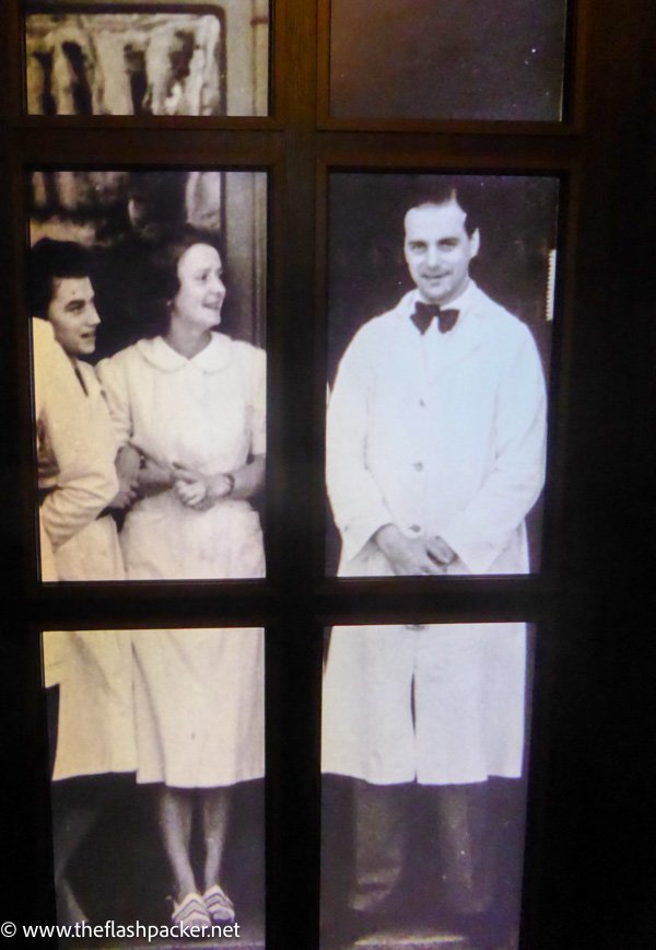 old photograph of krakow pharmacist Tadeusz Pankiewicz and his assistants