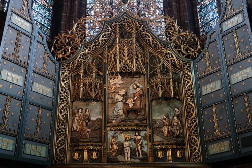 ornate altar in liverpool cathderal