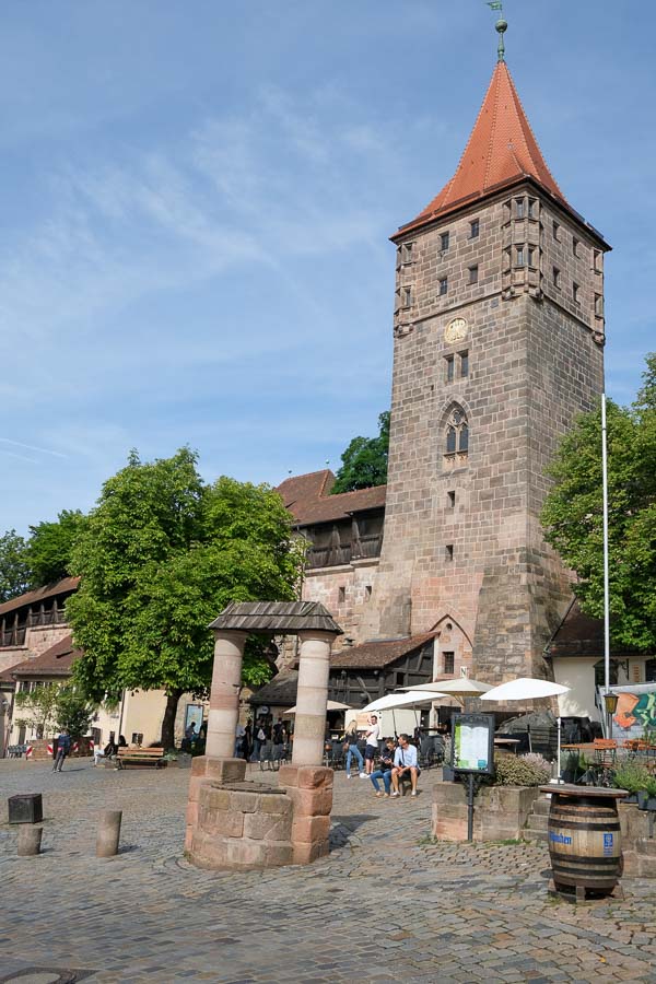 square in nuremberg with old city gate