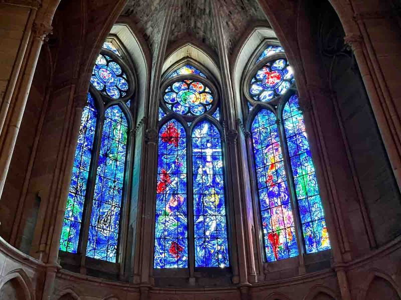 reims cathedral chagall windows 1