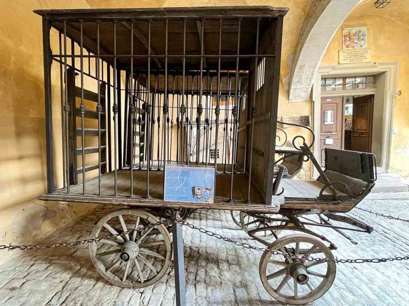 the child catcher cart from the movie chitty chitty bang bang