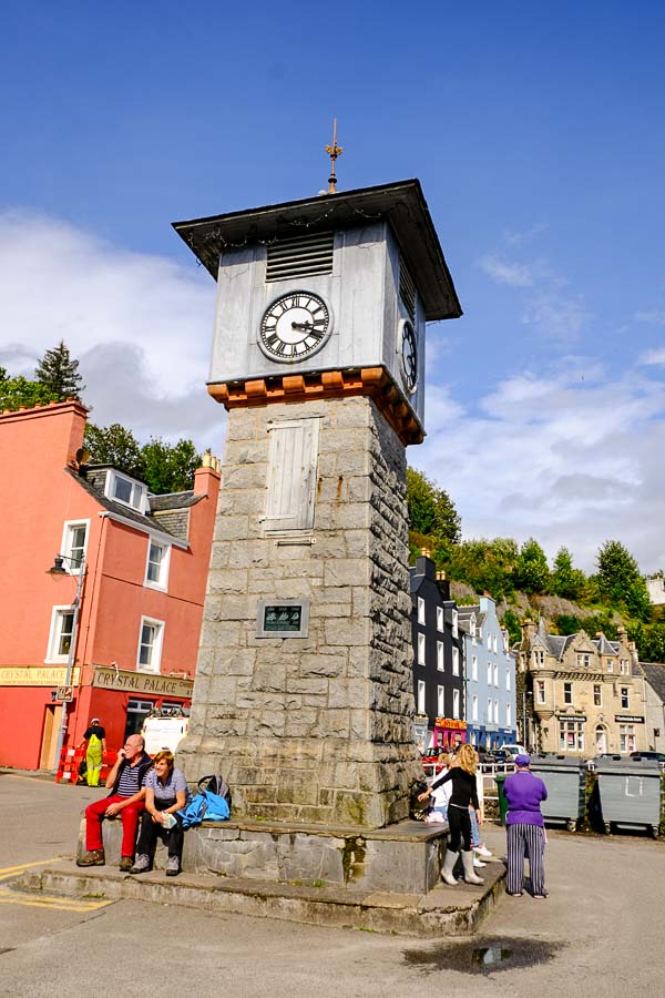 the clock tower in the centre of tobermory scotland