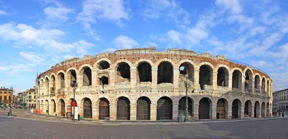 exterior of roman amphitheatre