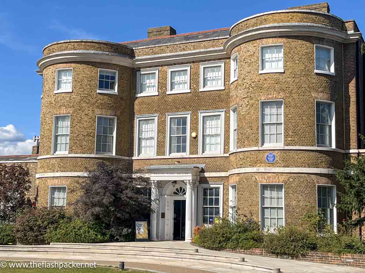 old country house with large curved bay windows now housing william morris gallery